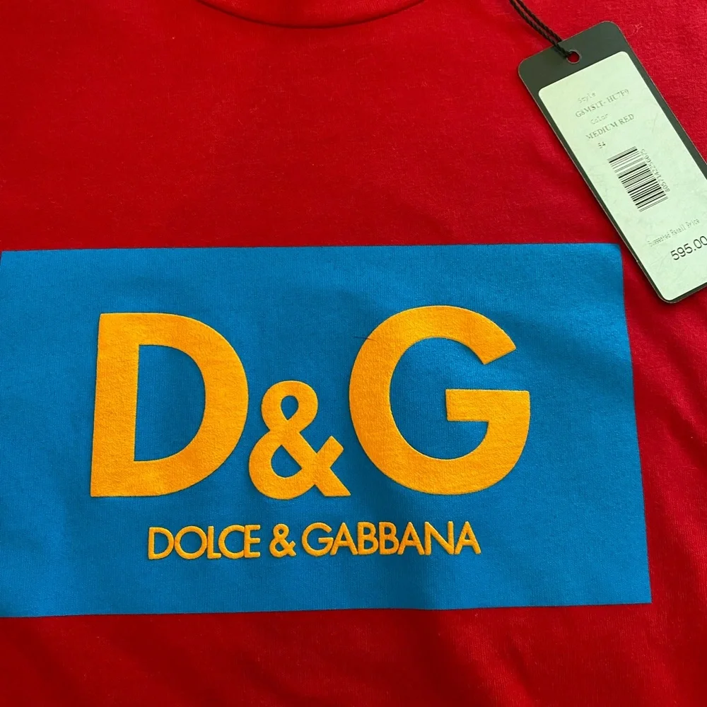 DOLCE & GABBANA T SHIRT - Picture 2 of 4